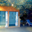 Дизайн и оформление бассейна в морском стиле применили искусственный камень для декоративной отделки стен и потолков под грот, пещеру со встроенными светильниками, а так же декорирование стен и потолка в районе бассейна пано с изображением подводного мира в п. Константиново, Домодедовский р-он, МО - 2011г.